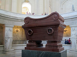 アンヴァリット　ナポレオンの石棺
